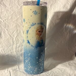Frozen Themed Tumbler with Straw